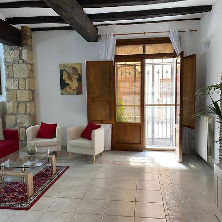 La Fanciulla Velca Apartment ตาร์กวิเนีย ภายนอก รูปภาพ