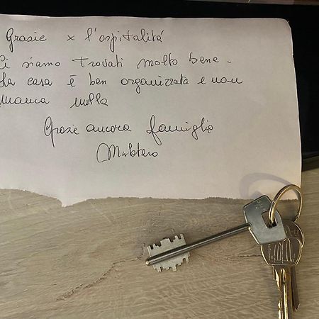 La Fanciulla Velca Apartment ตาร์กวิเนีย ภายนอก รูปภาพ