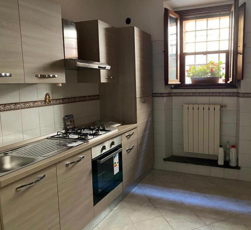 La Fanciulla Velca Apartment ตาร์กวิเนีย ภายนอก รูปภาพ