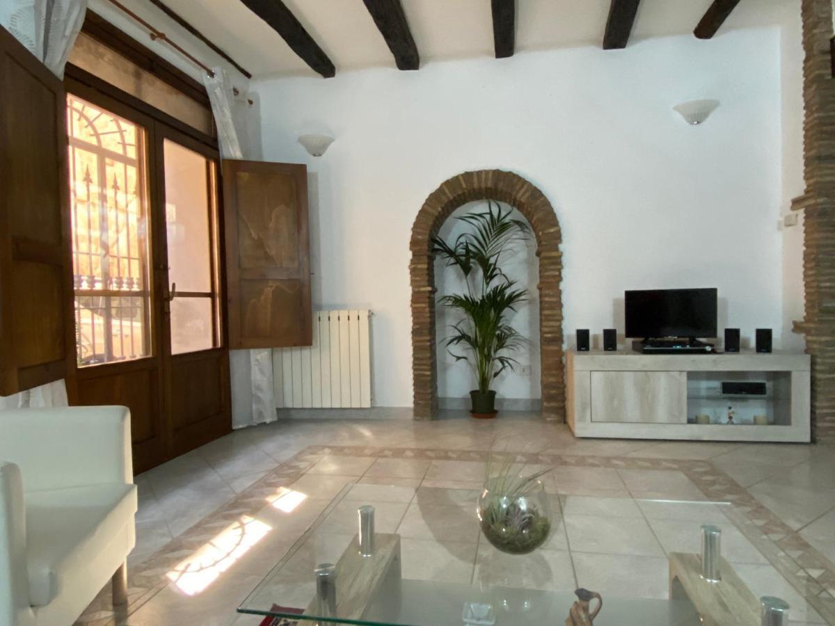 La Fanciulla Velca Apartment ตาร์กวิเนีย ภายนอก รูปภาพ
