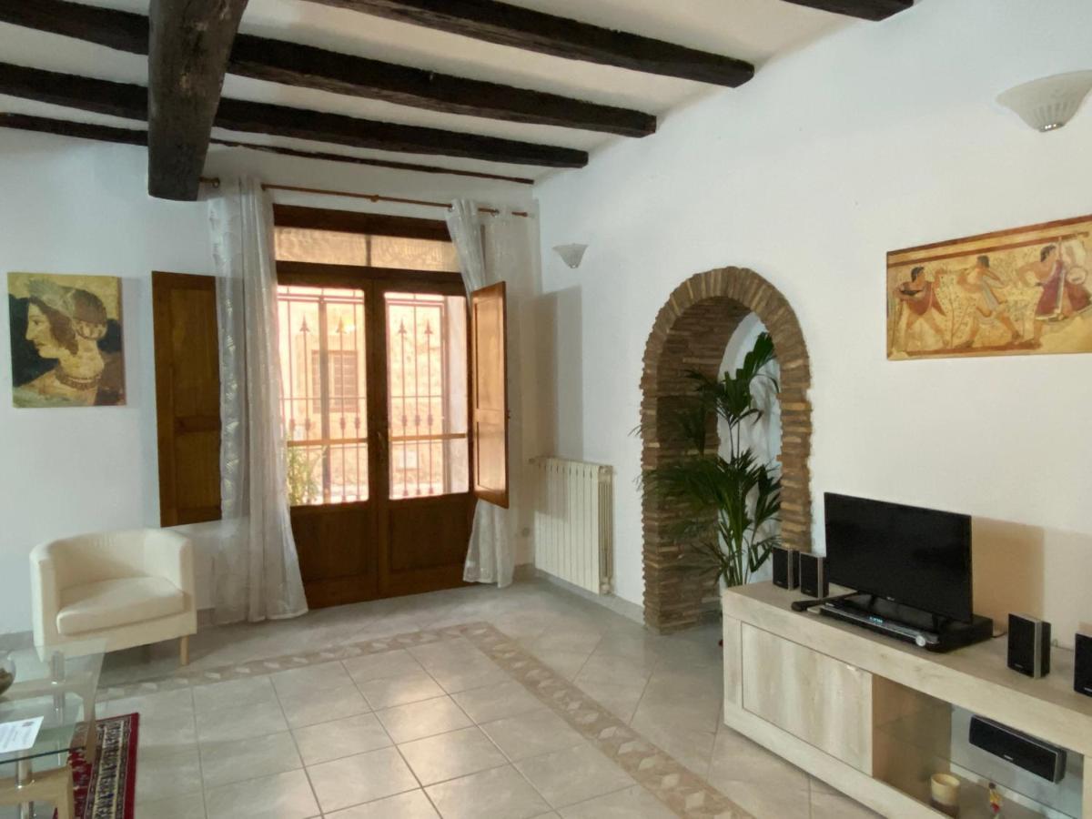 La Fanciulla Velca Apartment ตาร์กวิเนีย ภายนอก รูปภาพ