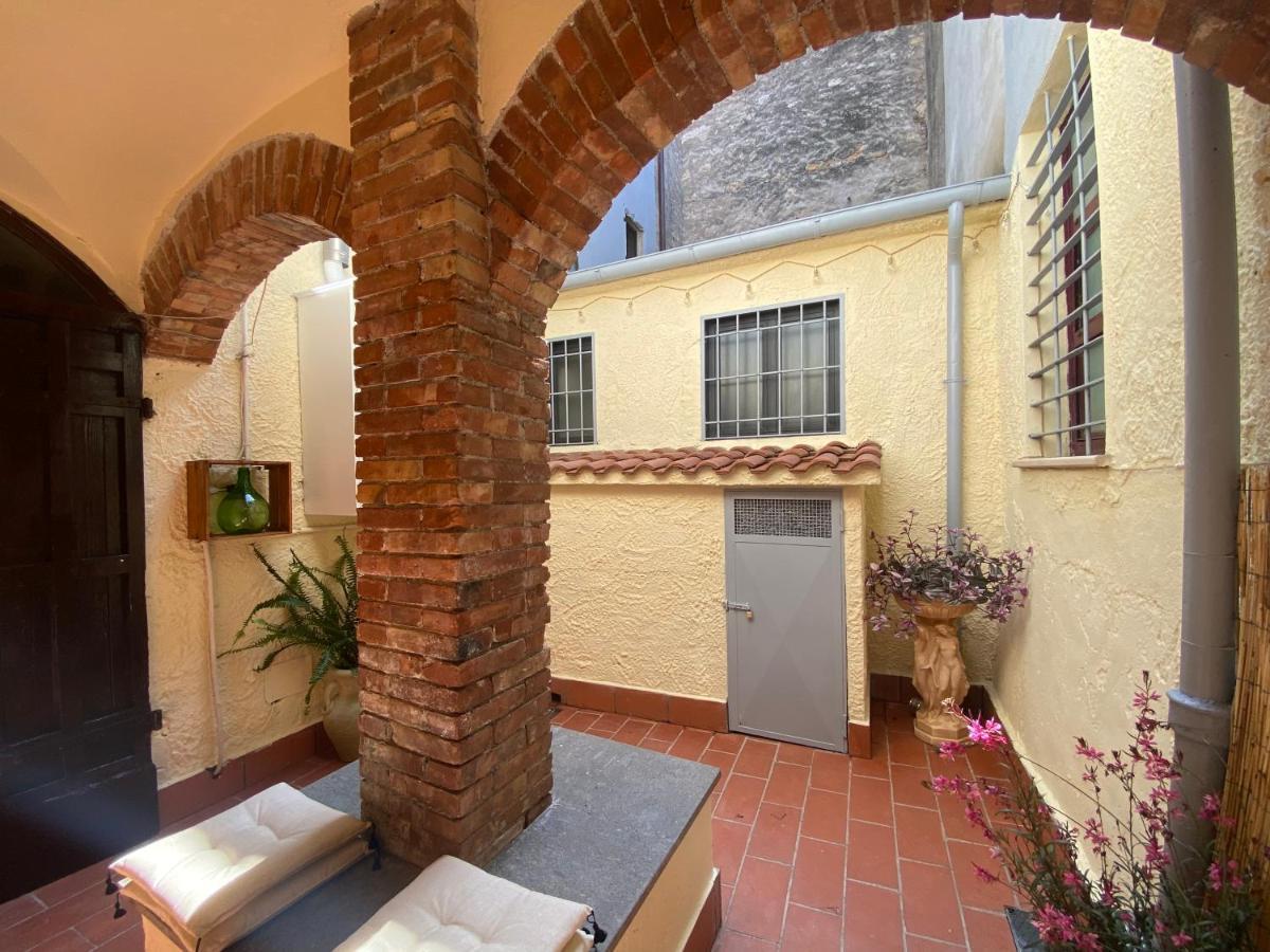 La Fanciulla Velca Apartment ตาร์กวิเนีย ภายนอก รูปภาพ